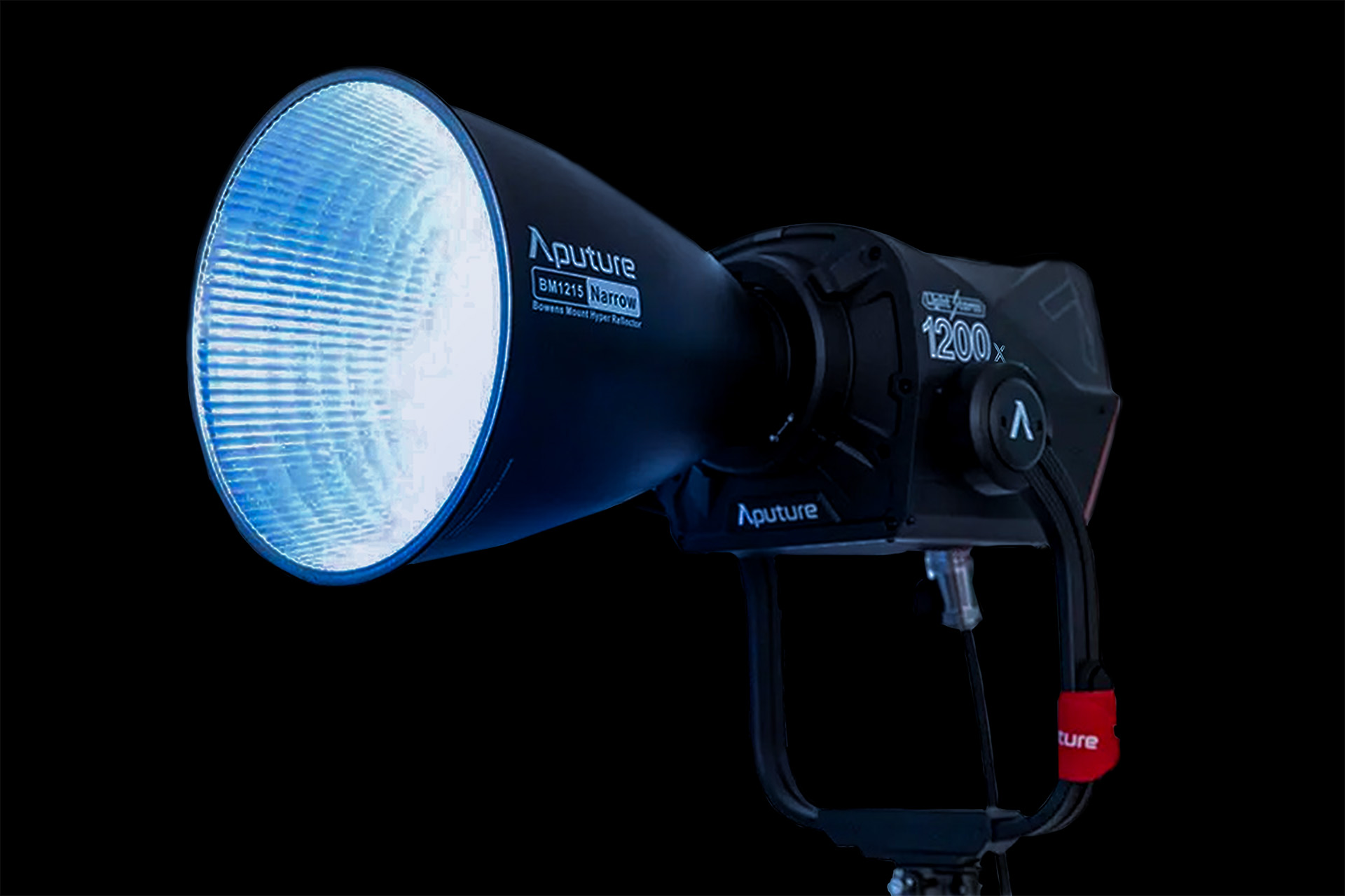 Aputure Storm 1200x